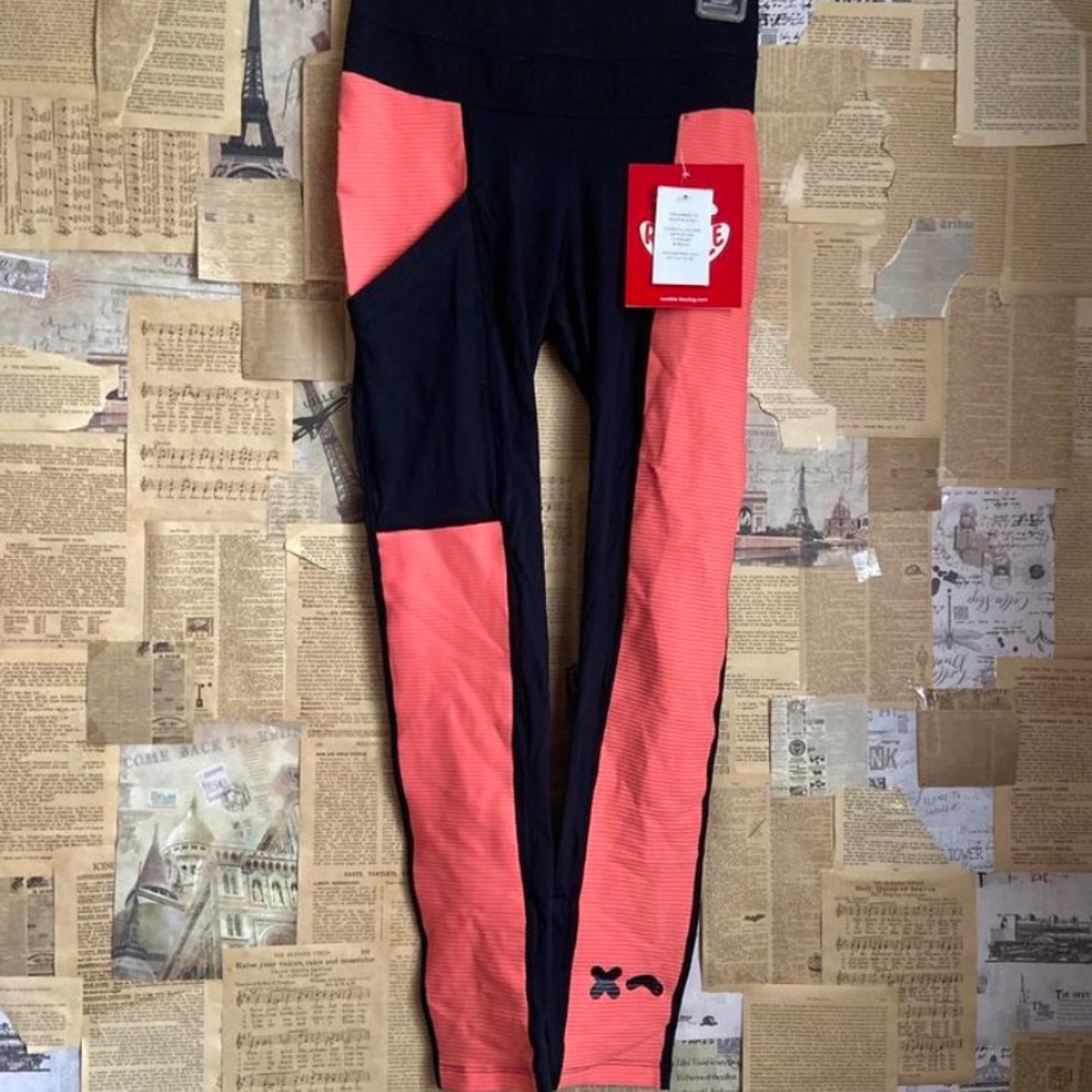 Black and Coral Leggings
